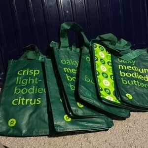 Publix wine totes Reusable Eco Friendly lot of 6